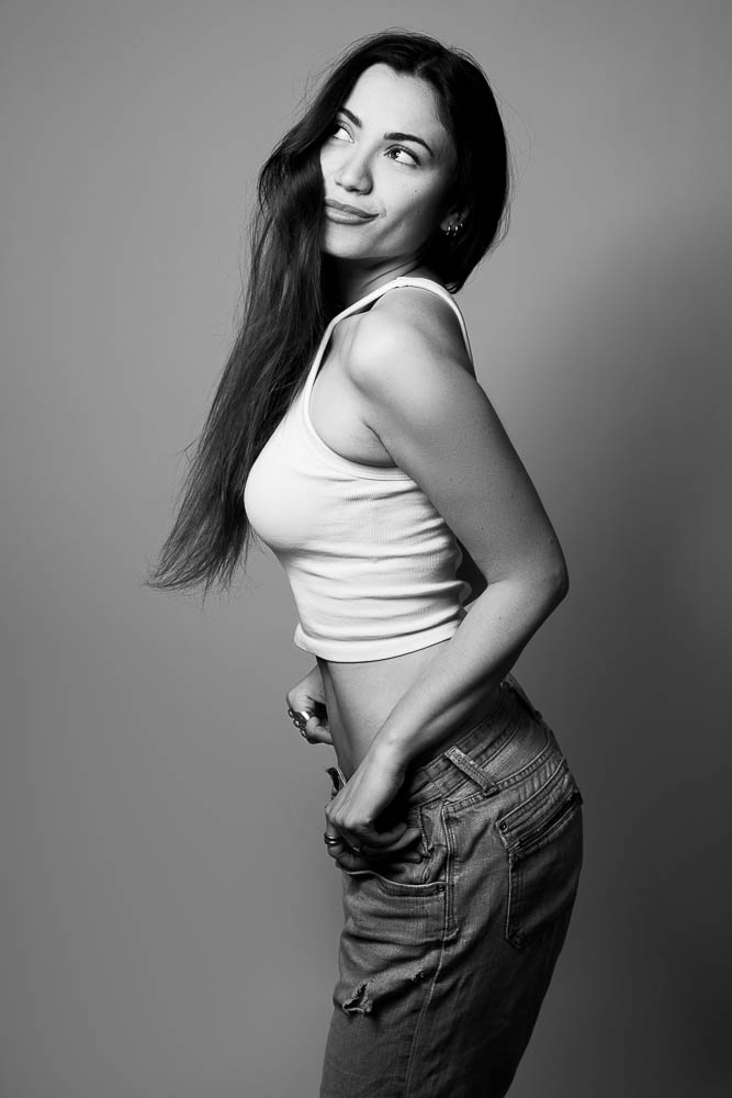 Photographe portrait noir et blanc à Paris – studio
