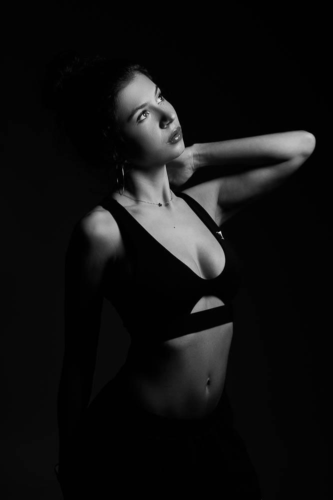 Photographe de shooting à Paris – portrait noir et blanc
