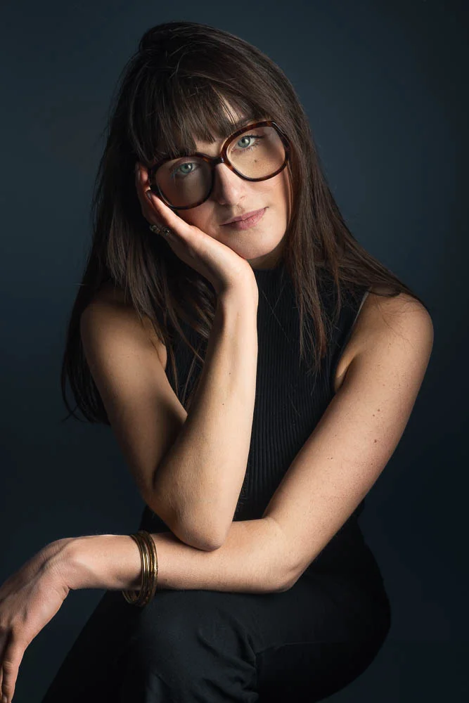 Photo portrait élégant – portrait avec lunettes