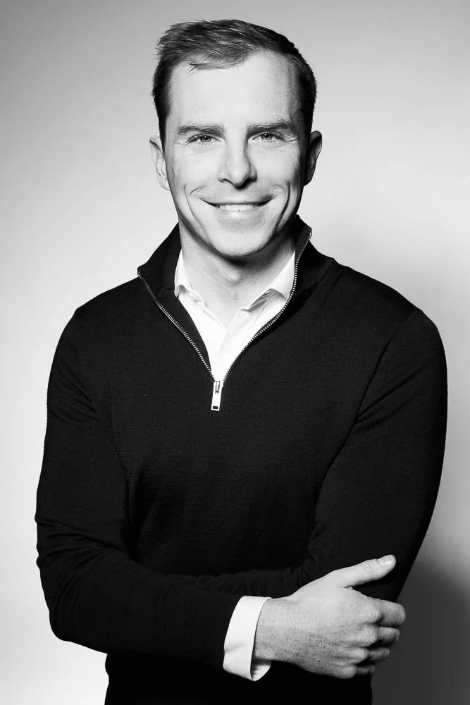 Photo professionnelle CV homme – portrait noir et blanc