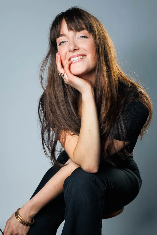 Book photo comédien en studio à Paris – portrait en studio