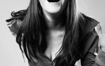 Photographe pour influenceuse et influenceur – noir et blanc