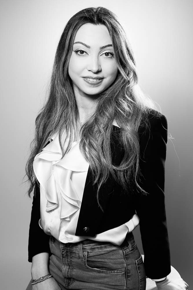 Photographe portrait noir et blanc à Paris – studio