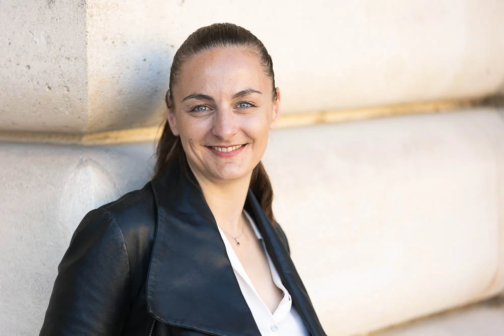 Portrait corporate en lumière naturelle Portrait corporate en lumière naturelle