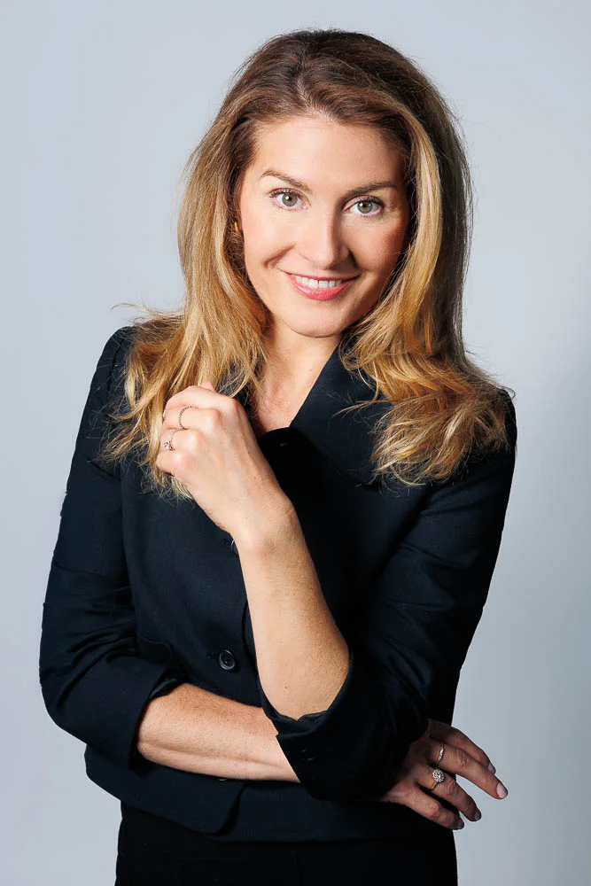 Photo de profil LinkedIn – portrait en veste noire Photo de profil LinkedIn – portrait en veste noire