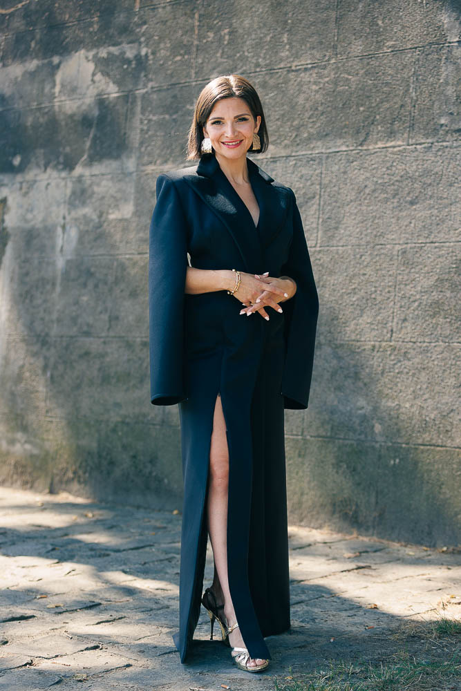 Photographe avocat – portrait en tenue sombre