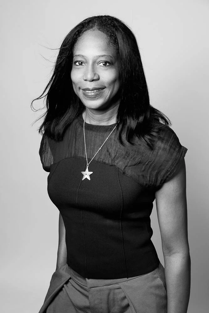Photo de profil LinkedIn – portrait noir et blanc Photo de profil LinkedIn – portrait noir et blanc